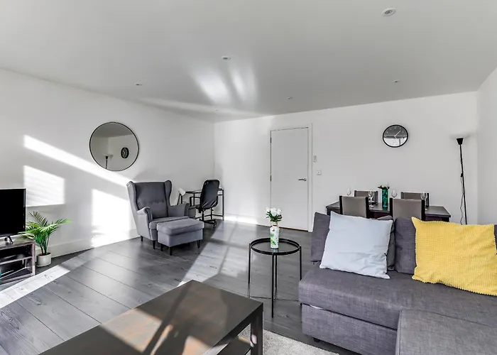 Exceptionally Spacious Central Canterbury Home