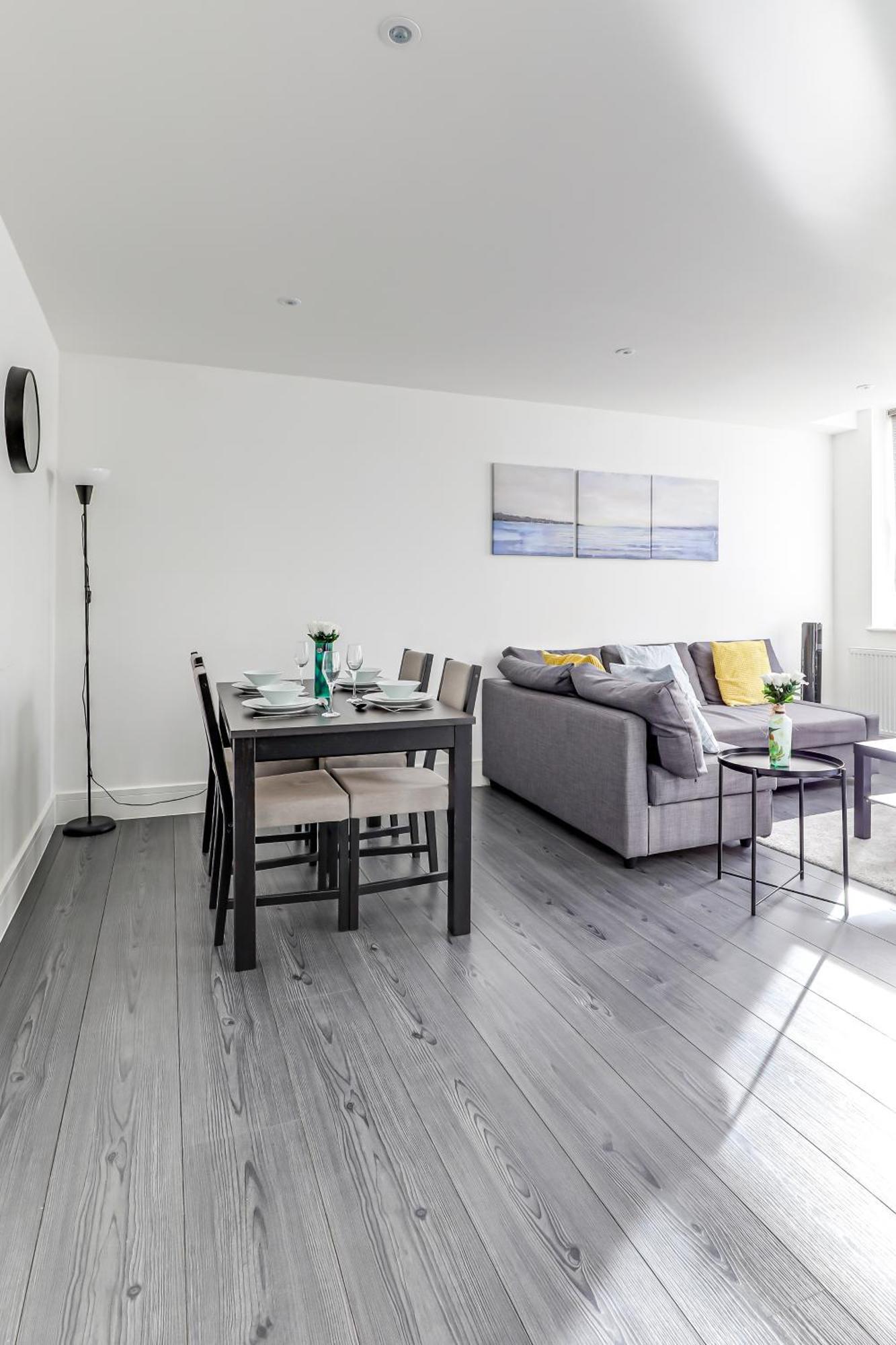 Apartment Exceptionally Spacious